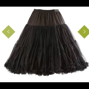 Betty Page by Tattyanna Black Crinoline